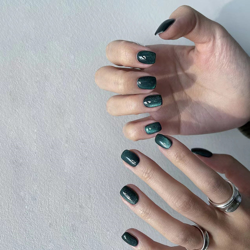 Premium Press-On Nail Art Set with Shimmering Finish