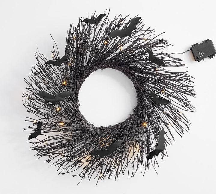 Halloween-Themed Decorative Bat Wreath