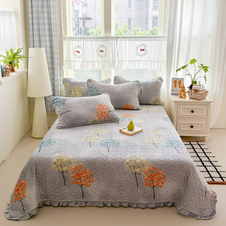 Playful Cartoon-Themed Bedspread Set
