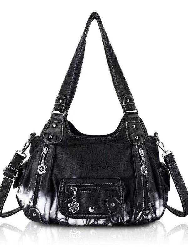 Fashionable shoulder bag with elegant details Stornfield