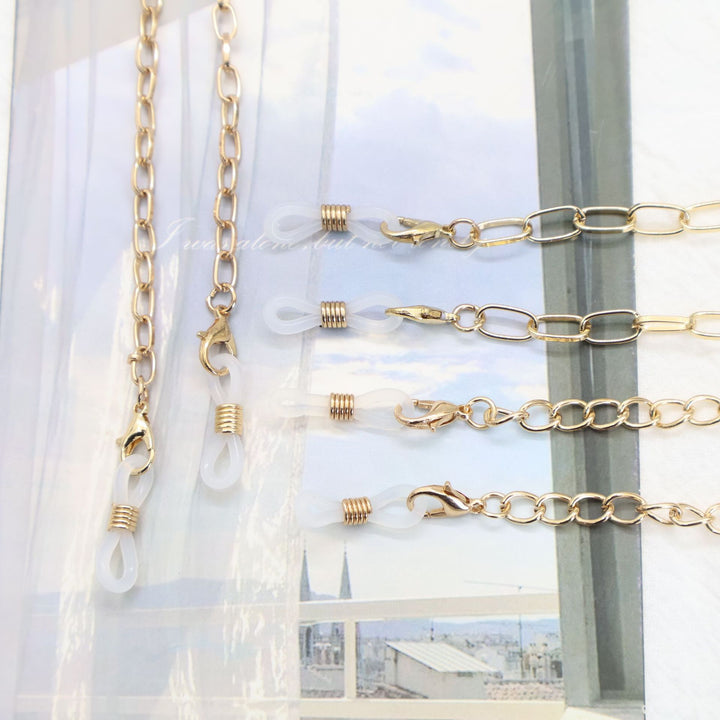 Modern Chain Eyewear Holder Stornfield