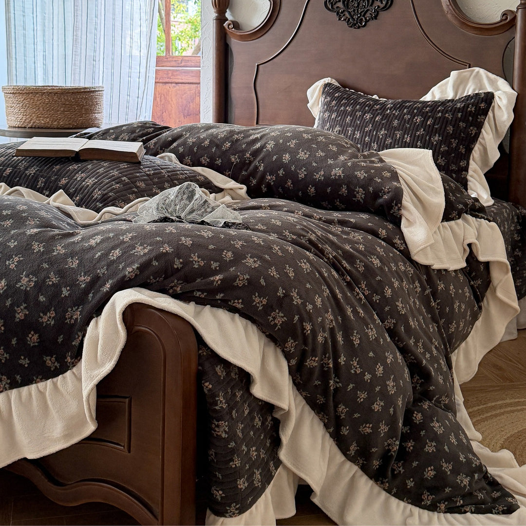 Floral Quilted Ruffled Duvet Cover Set with Gathered Pillow Shams