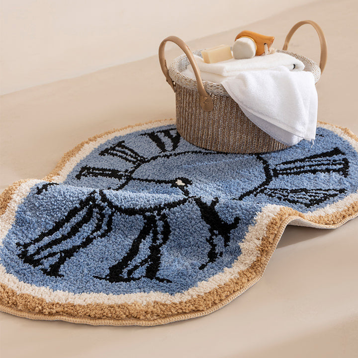 Decorative hand-tufted rug mat in organic clock shape Stornfield