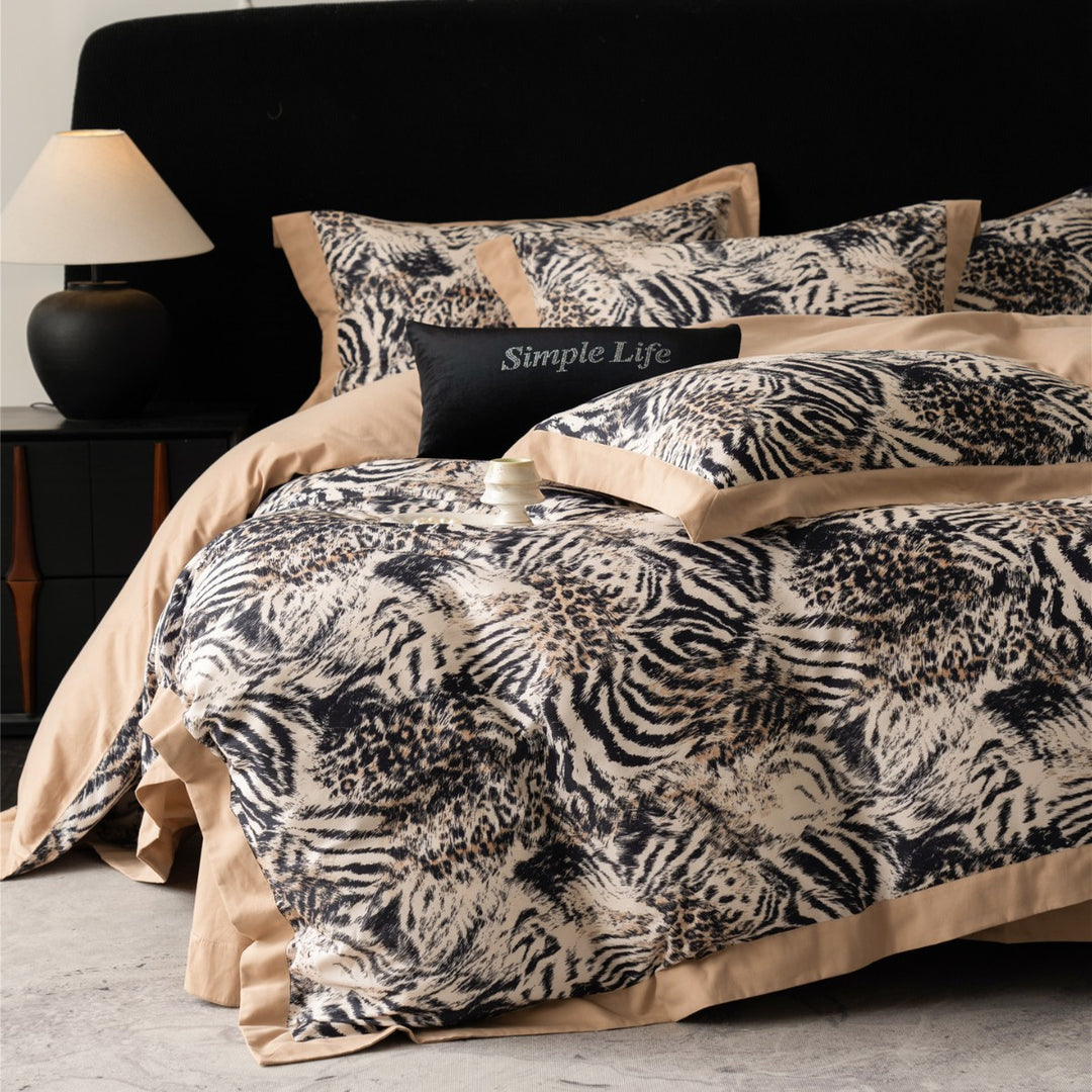 Luxury Mixed-Animal Satin-Feel Duvet Cover Set with Contrasting Hem