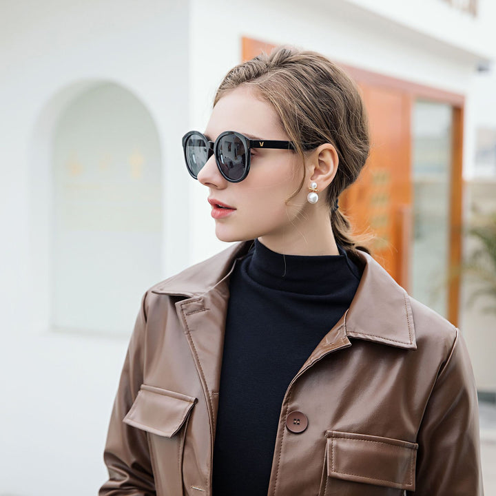 Women’s Fashion Sunglasses in Cat-Eye Style Stornfield