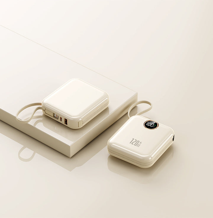 Portable charger with digital display and high capacity Stornfield