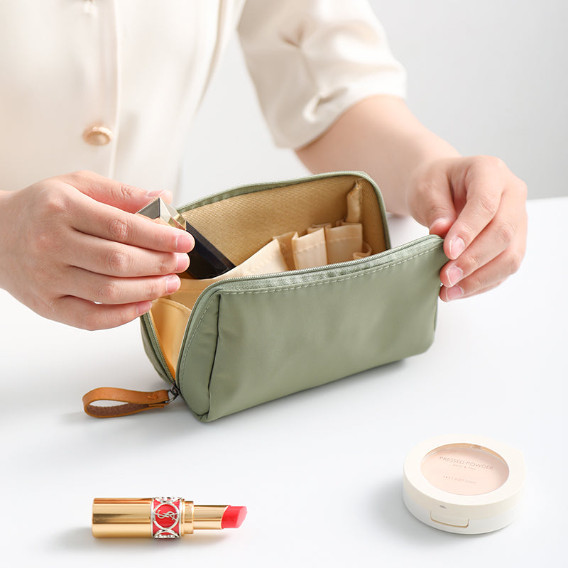 Practical Cosmetic Bag Stornfield