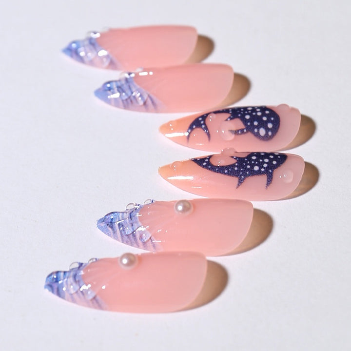 Elegant artificial nail set with maritime accents Stornfield