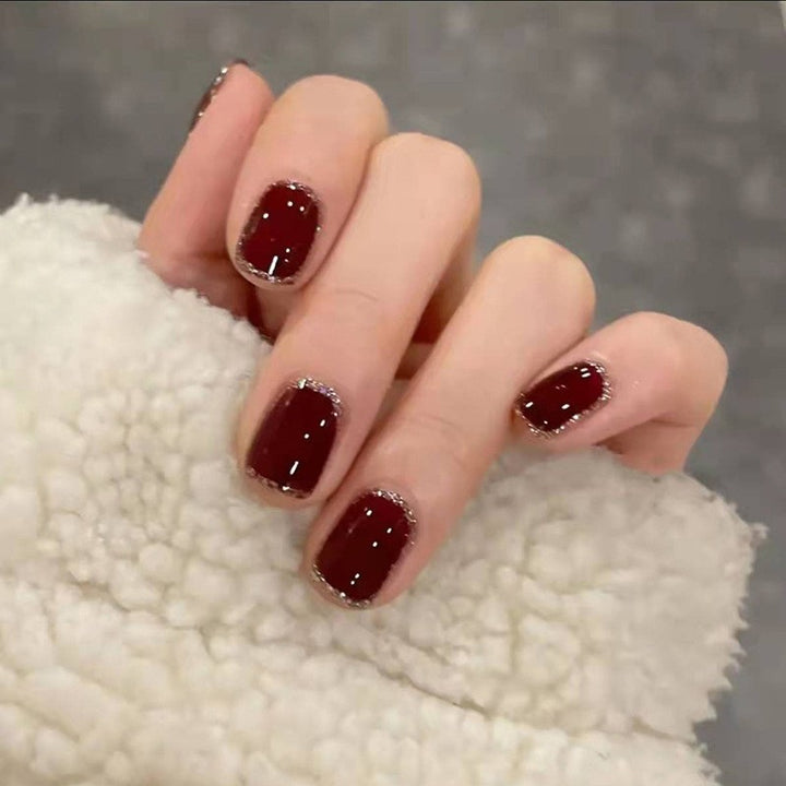 High-gloss artificial nails with rose effect Stornfield