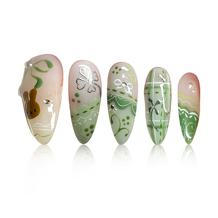 Glamorous Glittery Stiletto Nail Art Stornfield