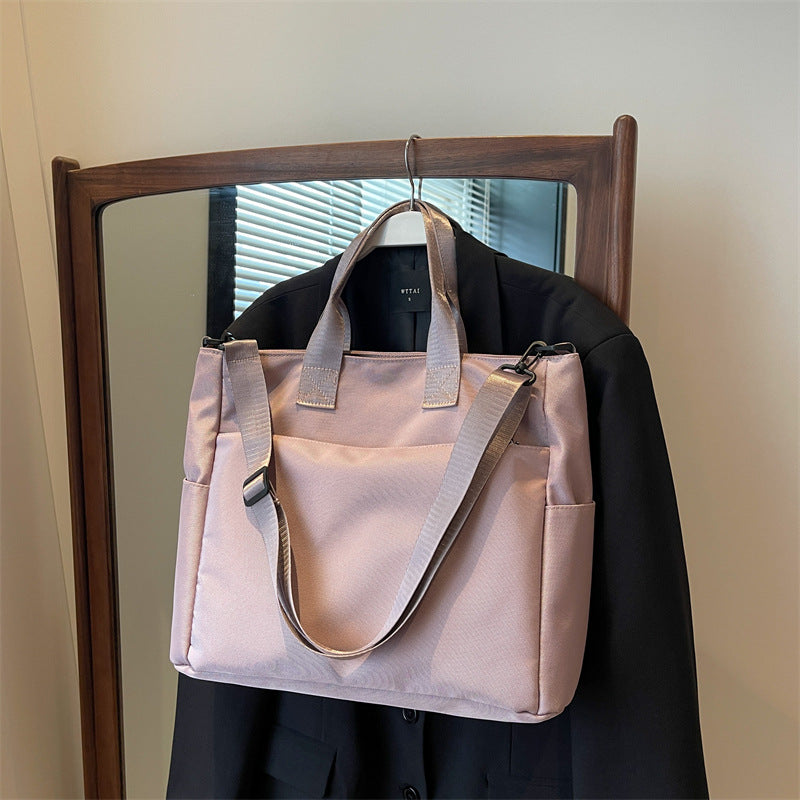 Versatile Multi-Compartment rk Tote Stornfield