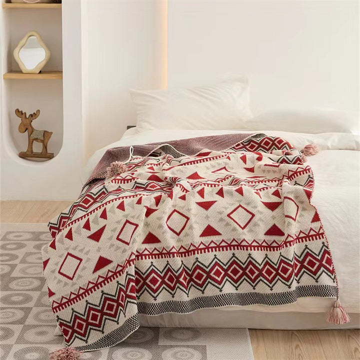Decorative Ethnic Pattern Throw Blanket