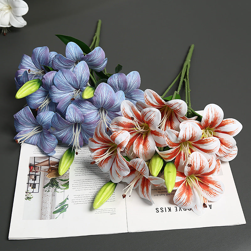 Realistic Lifelike Lily Flower Bouquet
