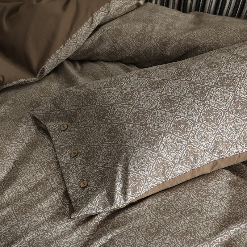 Reversible Geo-Pattern Cotton-Linen Duvet Cover Set with Hidden Closure and Pillow Shams
