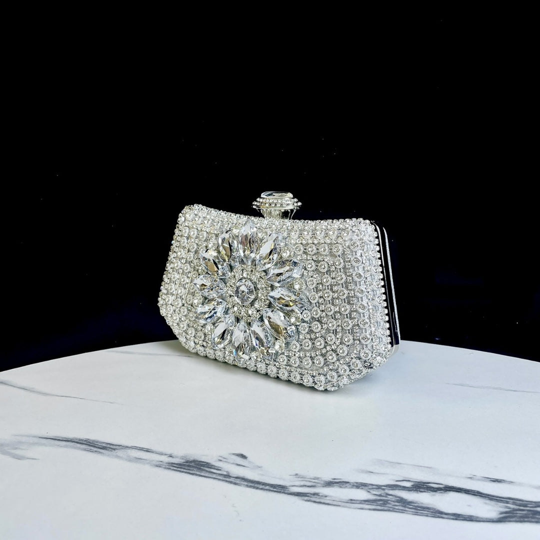 Sparkling Rhinestone Decorative Clutch