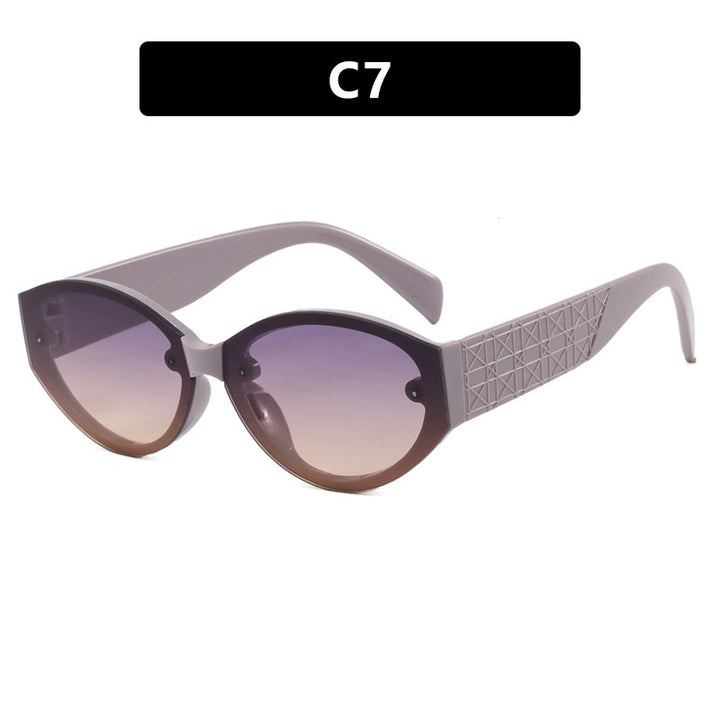 Ladies extravagant Cat-Eye sunglasses with textured frame Stornfield