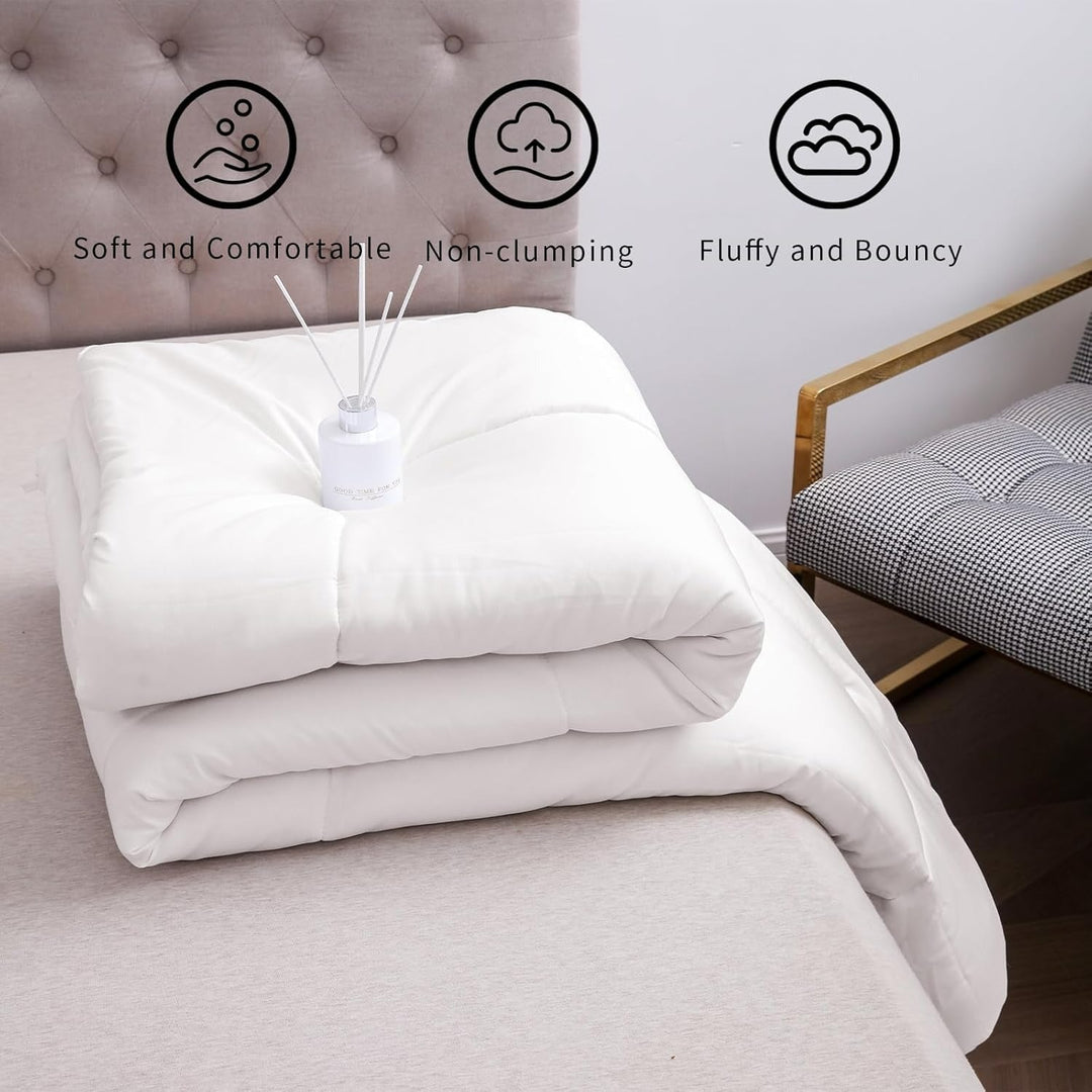 Luxurious All-Season Goose Down Alternative Comforter Stornfield