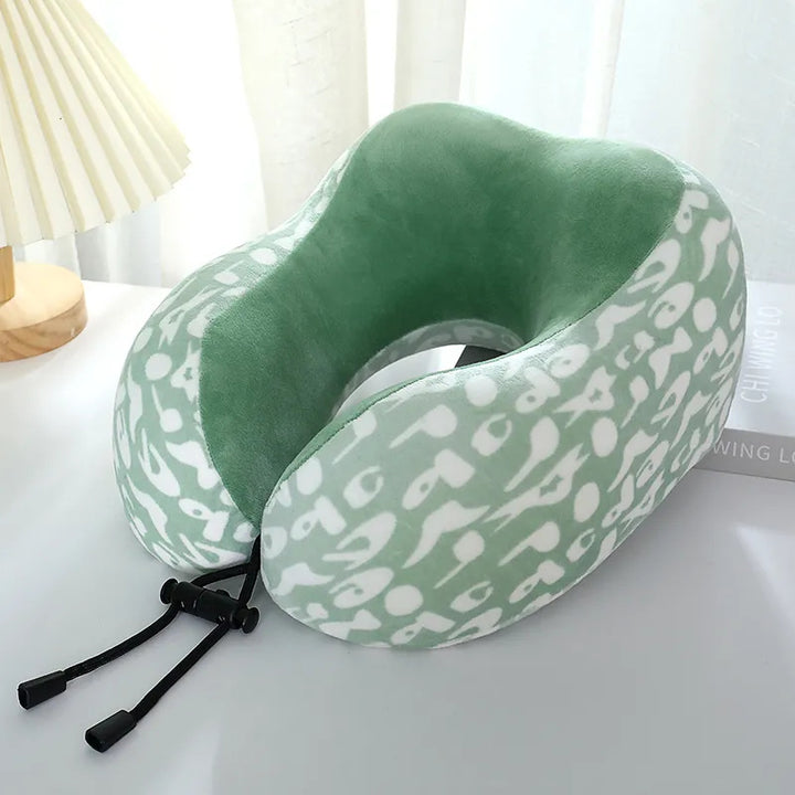 Women’s Travel Pillow with Ergonomic Support Stornfield