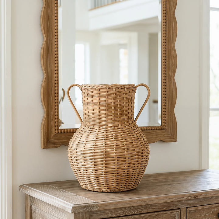 Handcrafted decorative basket made of natural weave Stornfield