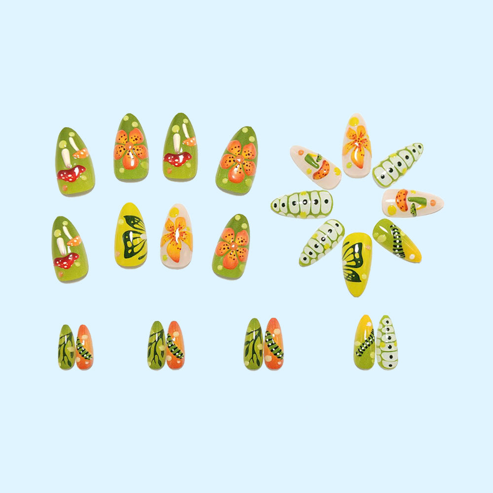 Artificial nails in forest style with floral and mushroom-shaped designs Stornfield