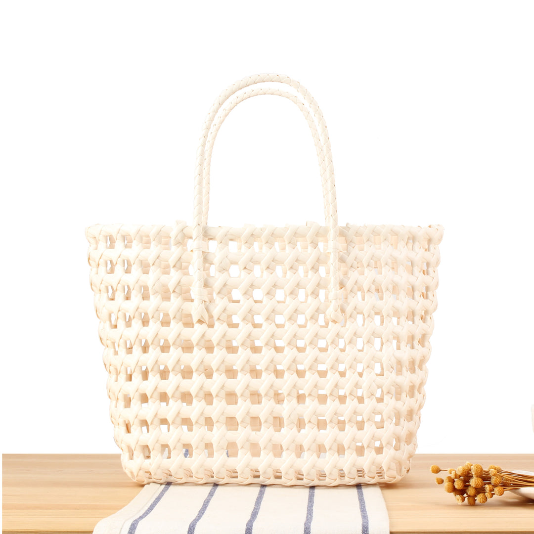 Flexible Tote Bag Made of Handcrafted Woven Material Stornfield