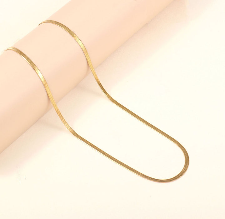 Sleek Slim Silver Chain Necklace Stornfield