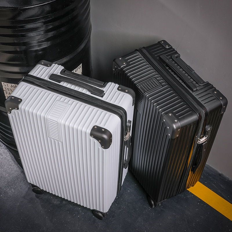Hard Shell Suitcase With High Strength Material And TSA Lock Stornfield