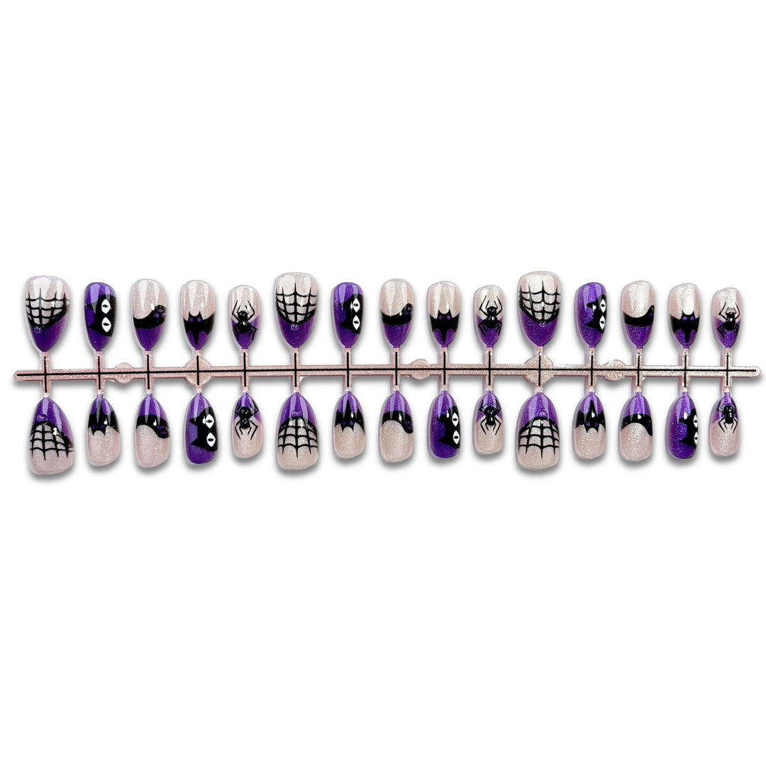 Halloween-Themed Press-On Nail Art Kit