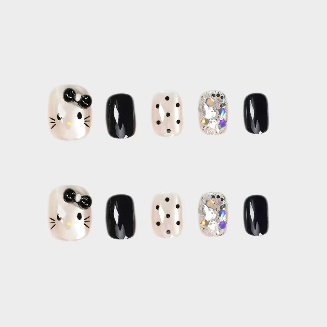 Premium Glittering Press-On Nail Extensions Stornfield