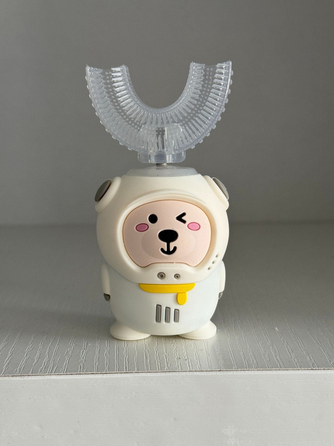 Fun Character Toothbrush Stornfield