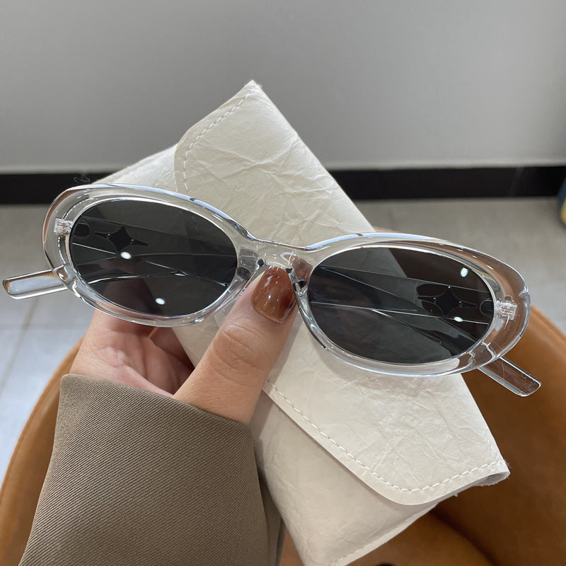 Trendy Oval Frame Sunglasses Stornfield