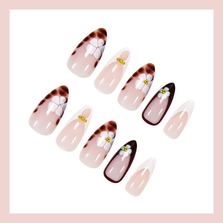 Art nail set with elegant flower and ombré designs Stornfield