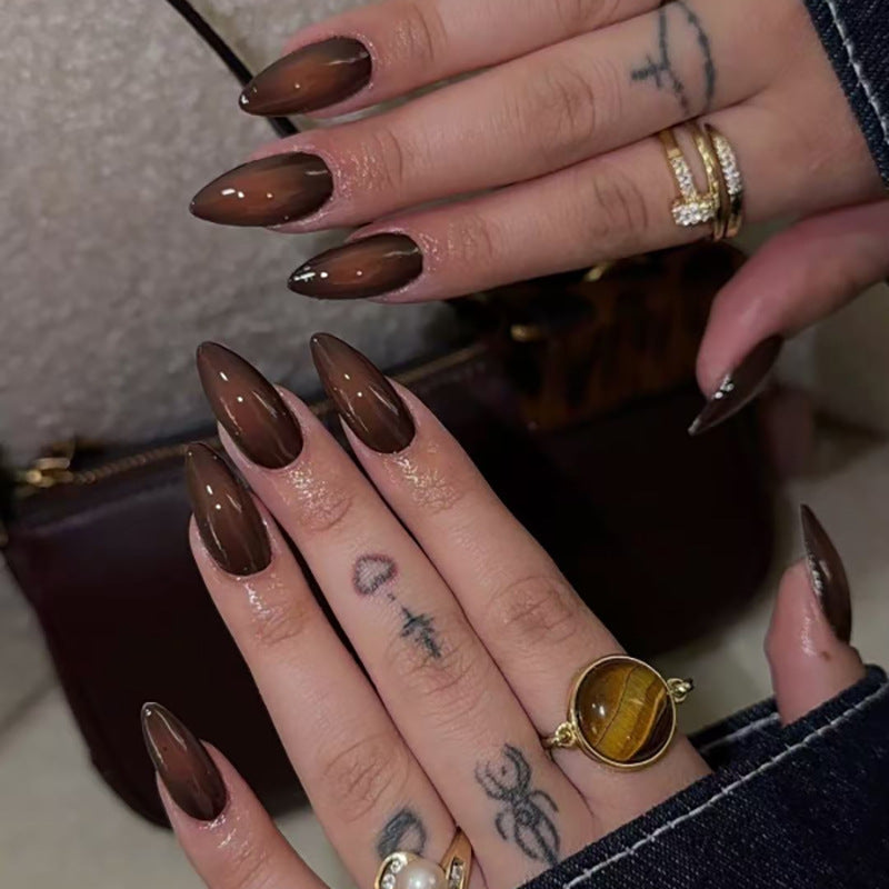 Artistic Stiletto Nails with Glossy Finish Stornfield