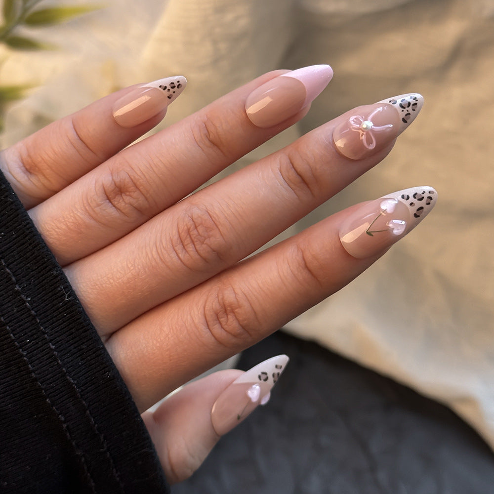 Artistic Press-On Nail Design Set Stornfield