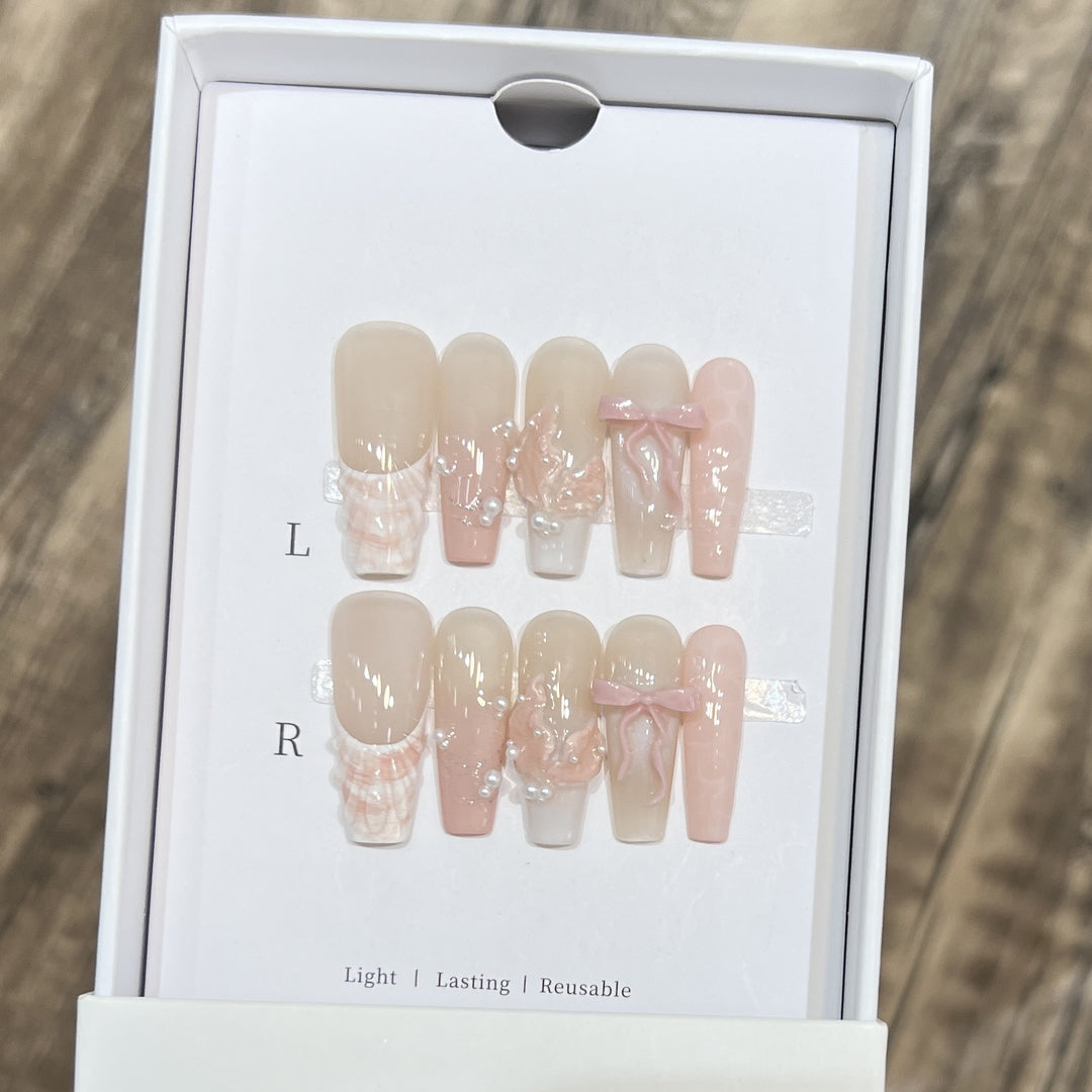 Glamorous Starry Press-On Nail Art