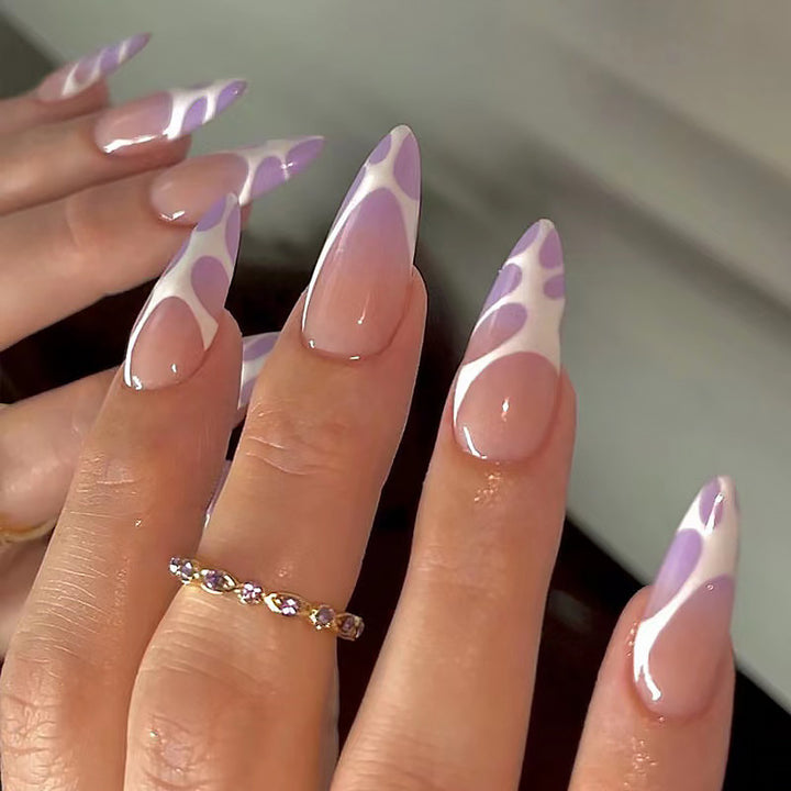 Artificial nails with floral minimalism Stornfield