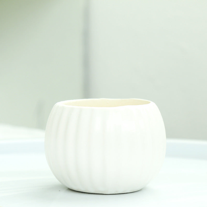 Ribbed Ceramic Planter Stornfeild