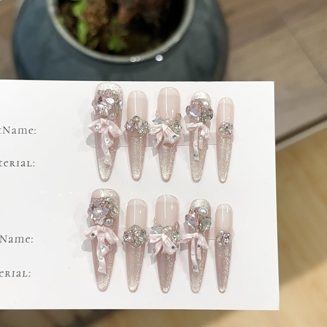 Sparkling Rhinestone-Embellished Press-On Nail Art Kit