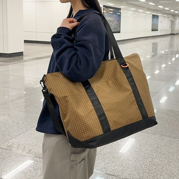 Utility Travel Tote Bag