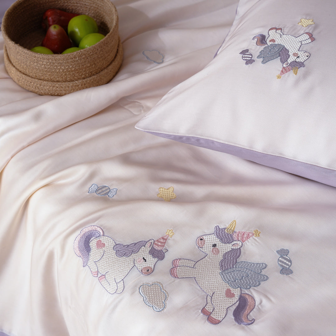 Children's Embroidered Playtime Blanket Set