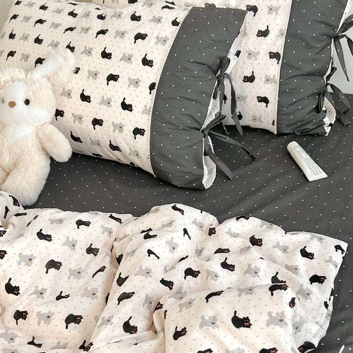 Cotton Baby Crib Bumper and Duvet Cover Set with Cat Print Tie-Closure