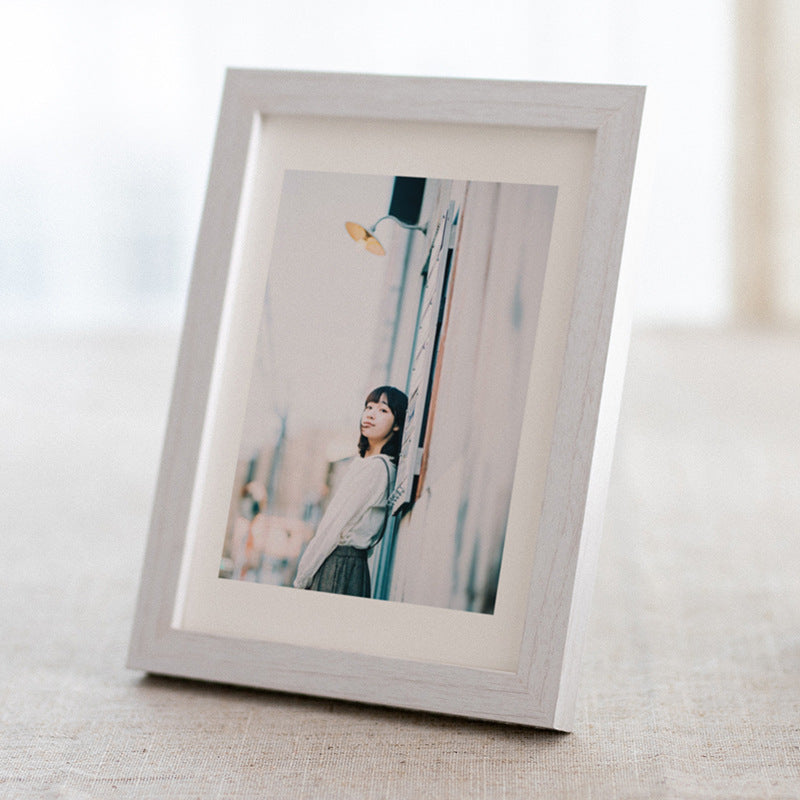 Elegant Wooden Tabletop Picture Frame