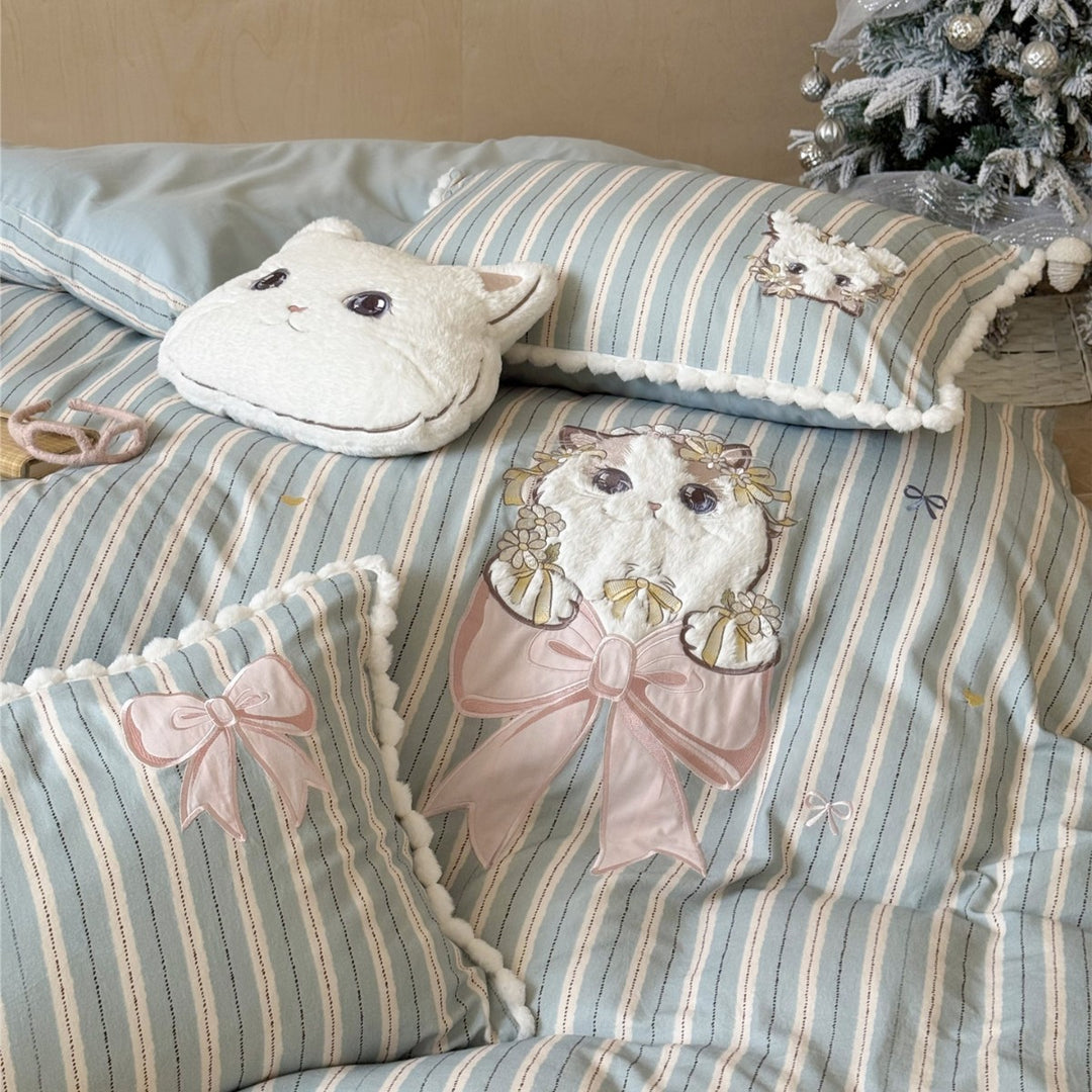 Striped Cotton Duvet Cover Set with 3D Plush Cat Appliqué & Bow Embroidery