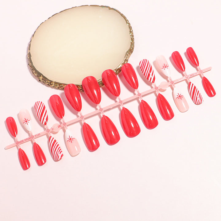 Decorative Press-On Nail Design Set Stornfield