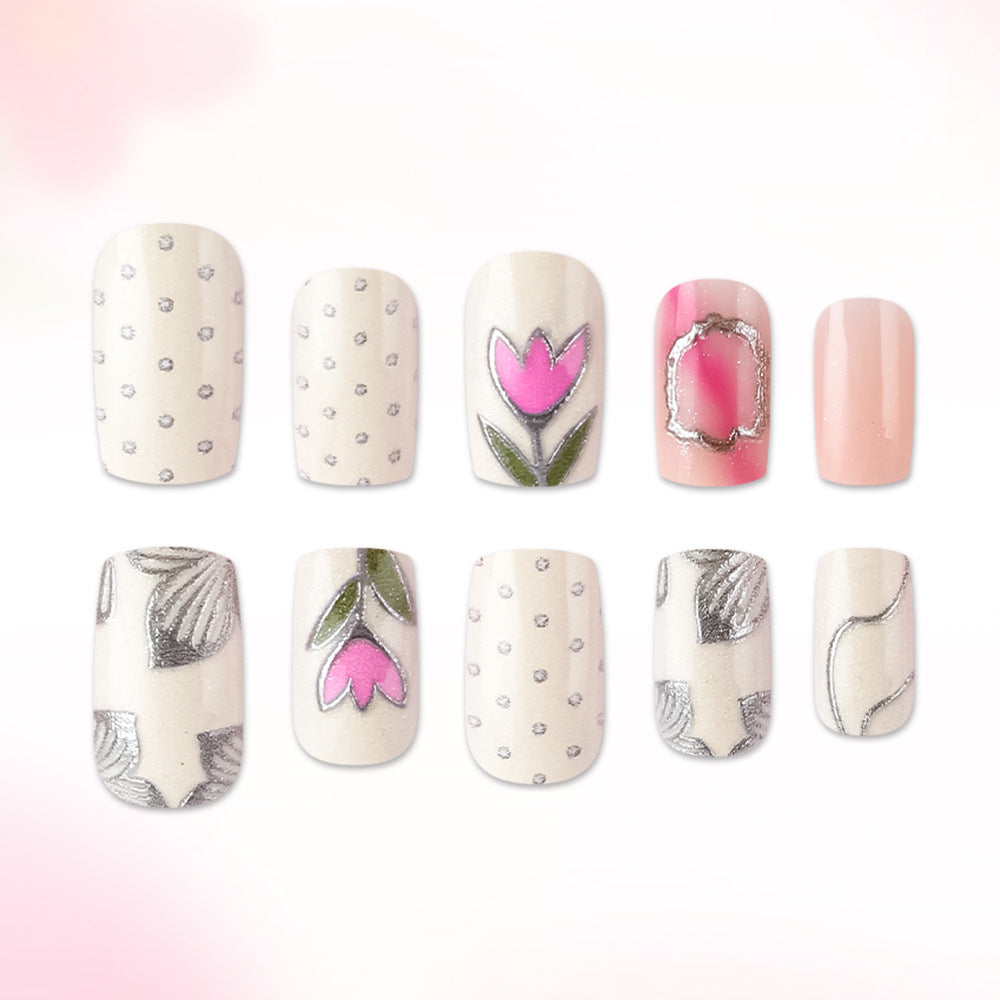 Elegant Floral Design Gel Nail Art Stornfield