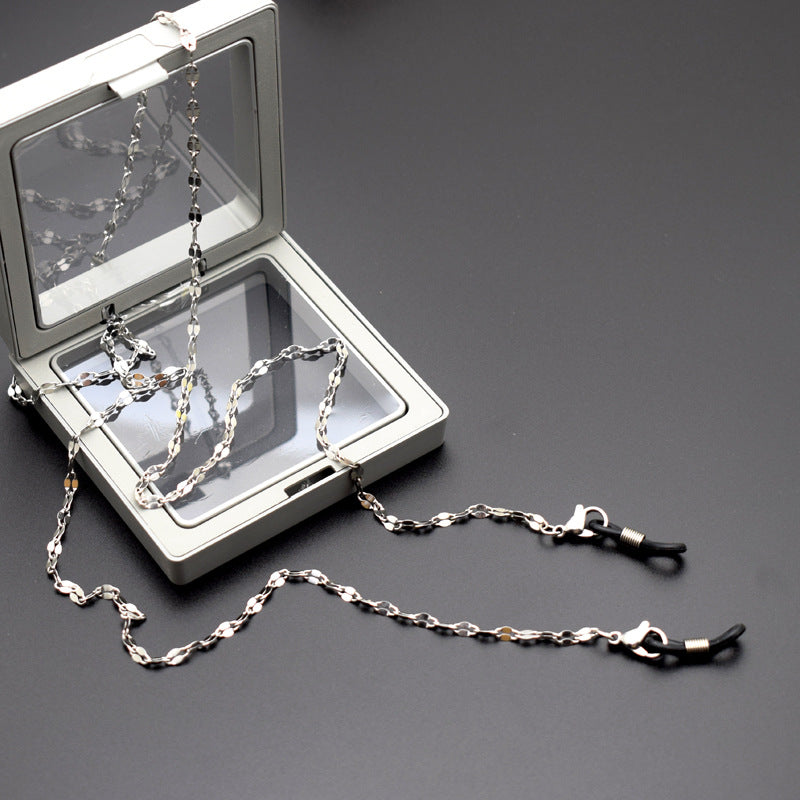 Stylish Silver Chains Eyewear Retainer Stornfield