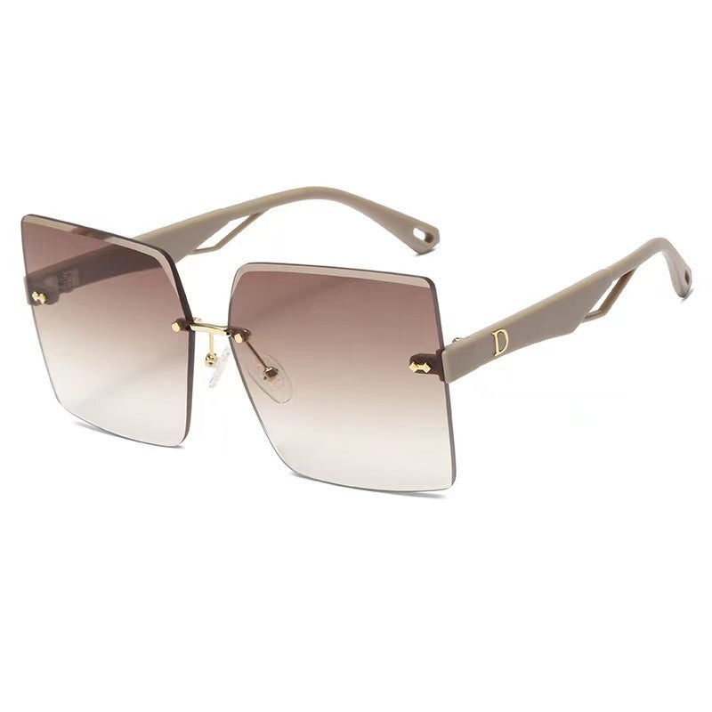 Women's fashionable square sunglasses with luxurious and elegant frame Stornfield