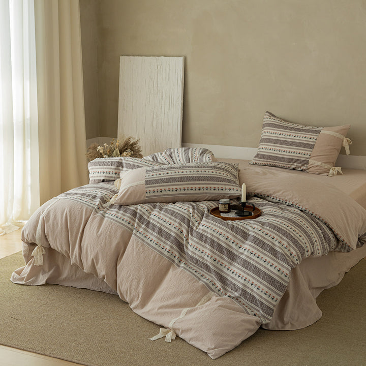 Linen-Cotton Duvet Cover Set with Tie Closures and Micro Floral Stripe