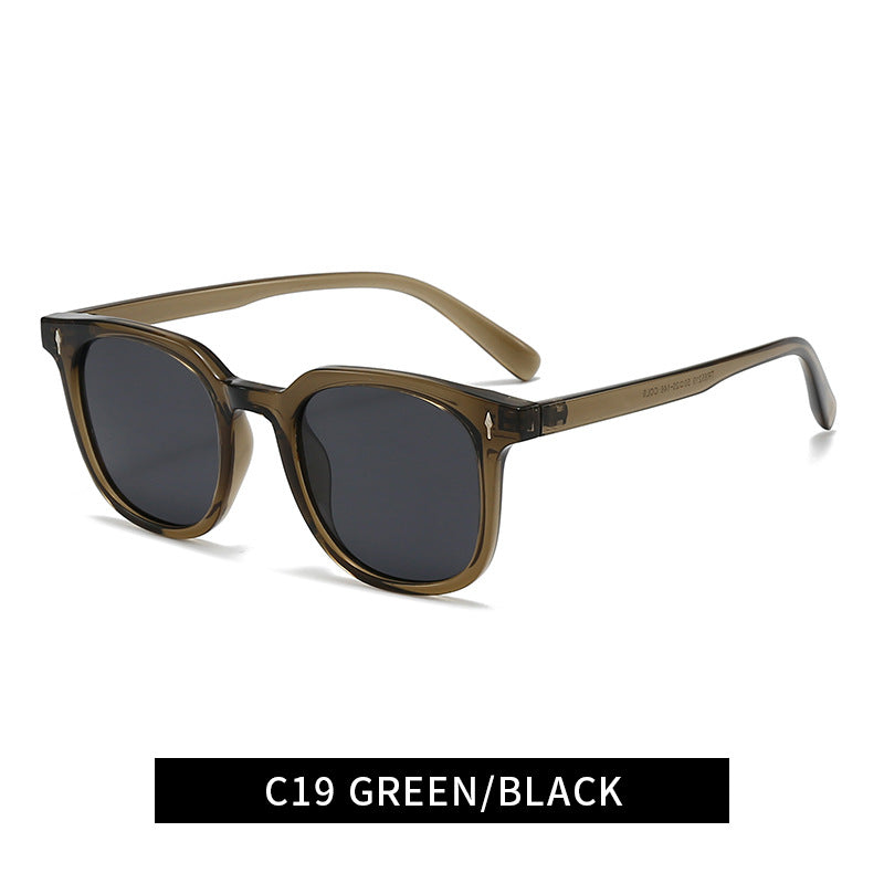 Ladies stylish and fashionable sunglasses with round frame Stornfield