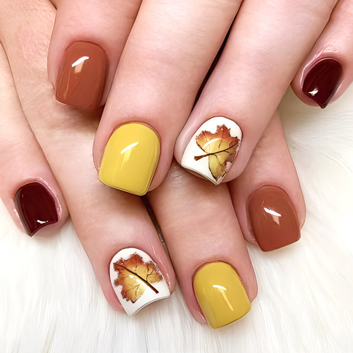 Seasonal Leaf-Themed Nail Art Stornfield